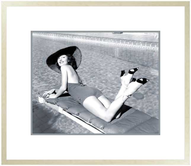 Художественный принт  Vintage Beach Beauties II Iconic Pineapple