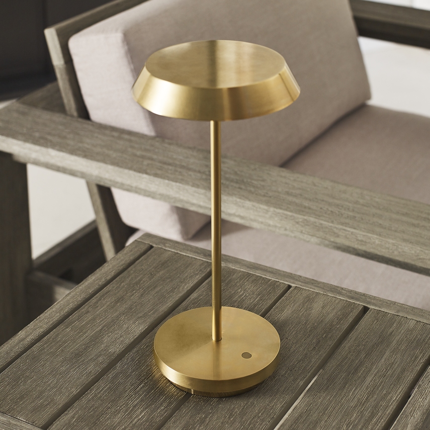 Перезаряжаемая настольная лампа Tepa Tech Lighting | Modern Collection